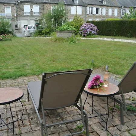 Nor14 - Vire - Chez Bear Holiday home *